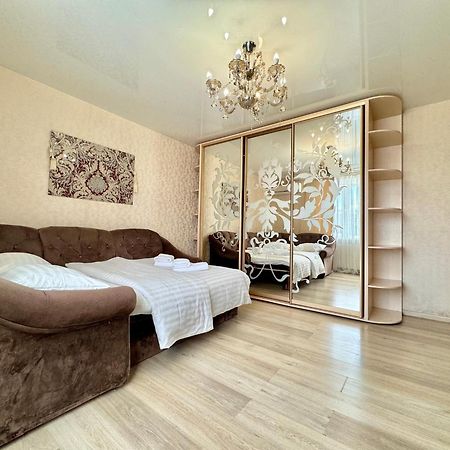 Apartpoltava Елегантна Квартира В Новобудові,Біля Каштанової Алеї, Центр Міста, Звітна Документація 外观 照片