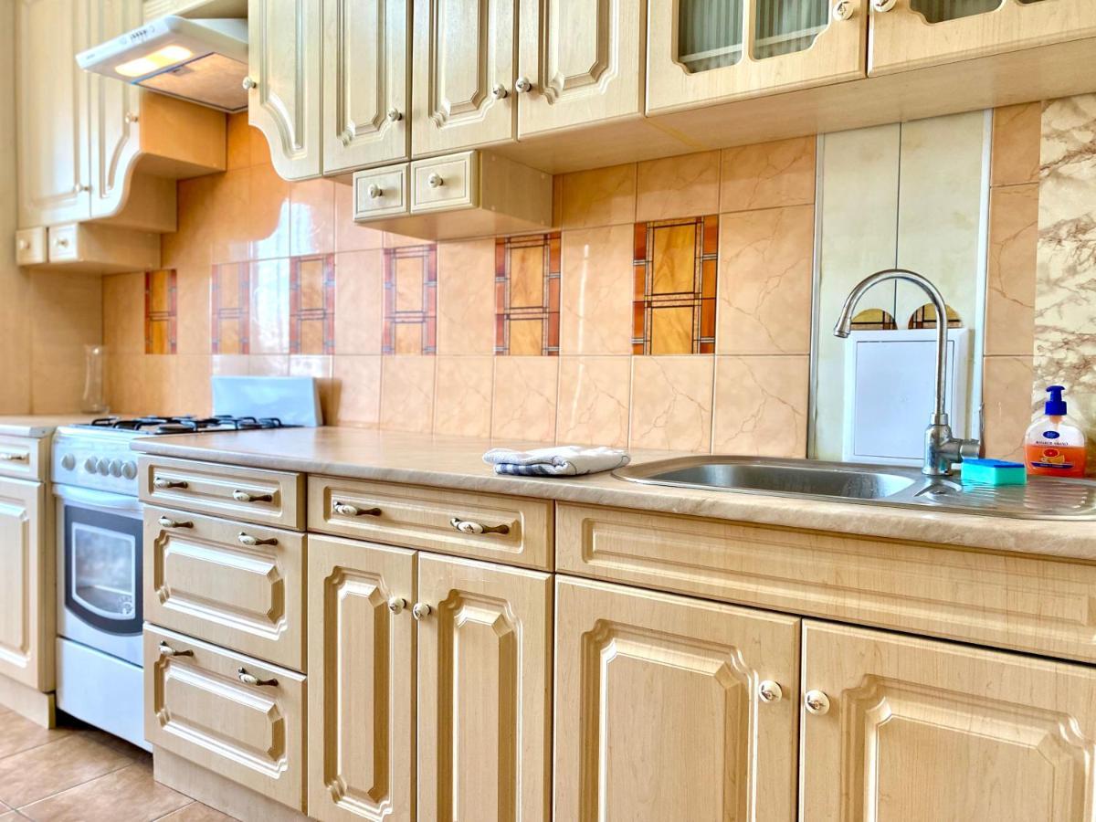 Apartpoltava Елегантна Квартира В Новобудові,Біля Каштанової Алеї, Центр Міста, Звітна Документація 外观 照片