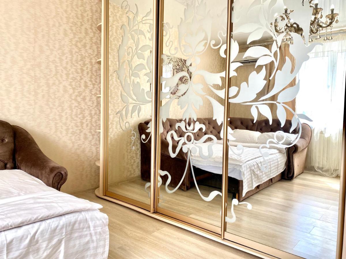 Apartpoltava Елегантна Квартира В Новобудові,Біля Каштанової Алеї, Центр Міста, Звітна Документація 外观 照片